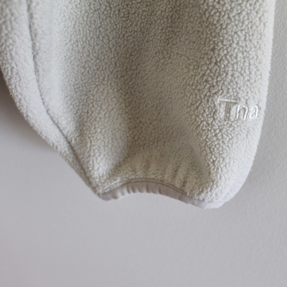 Aritzia TNA Polar 1/4 Zip Sweatshirt Cream Off White Fleece - Picture 9 of 11